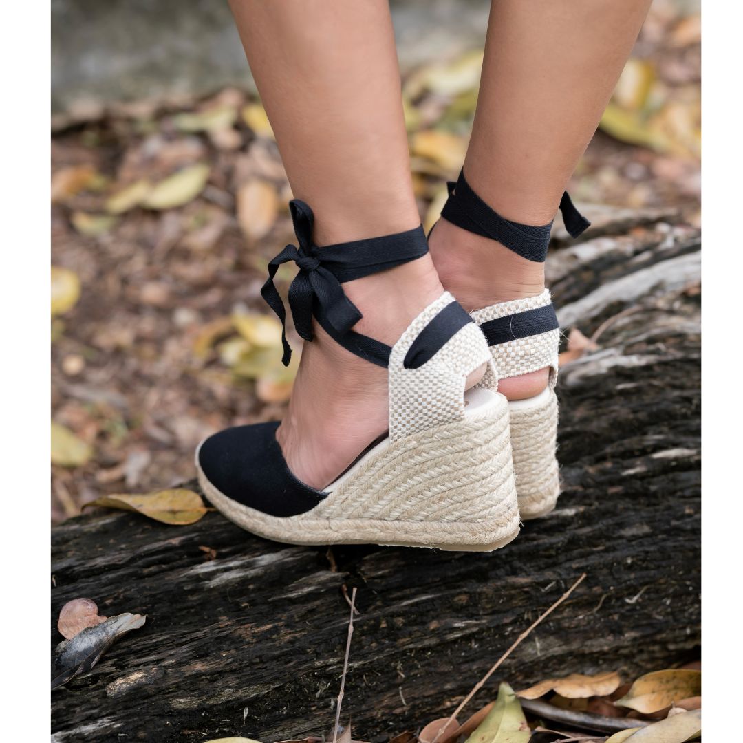DIANE Black espadrilles