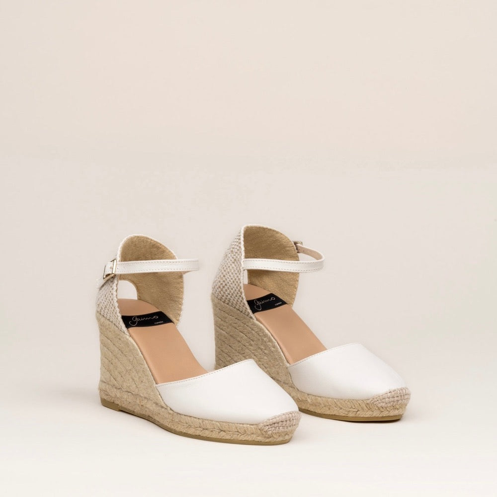 Global White espadrilles