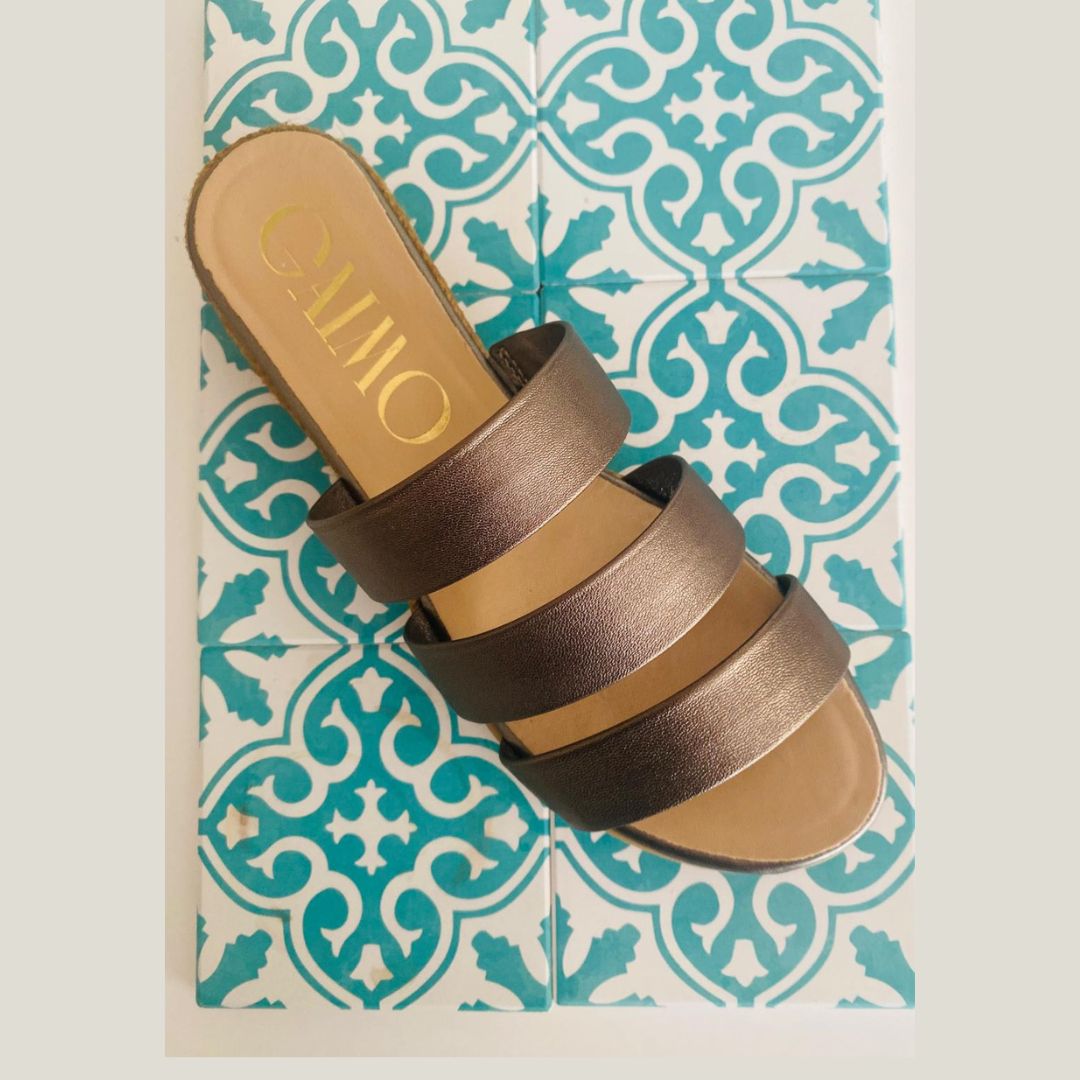 NOVA Bronze espadrilles