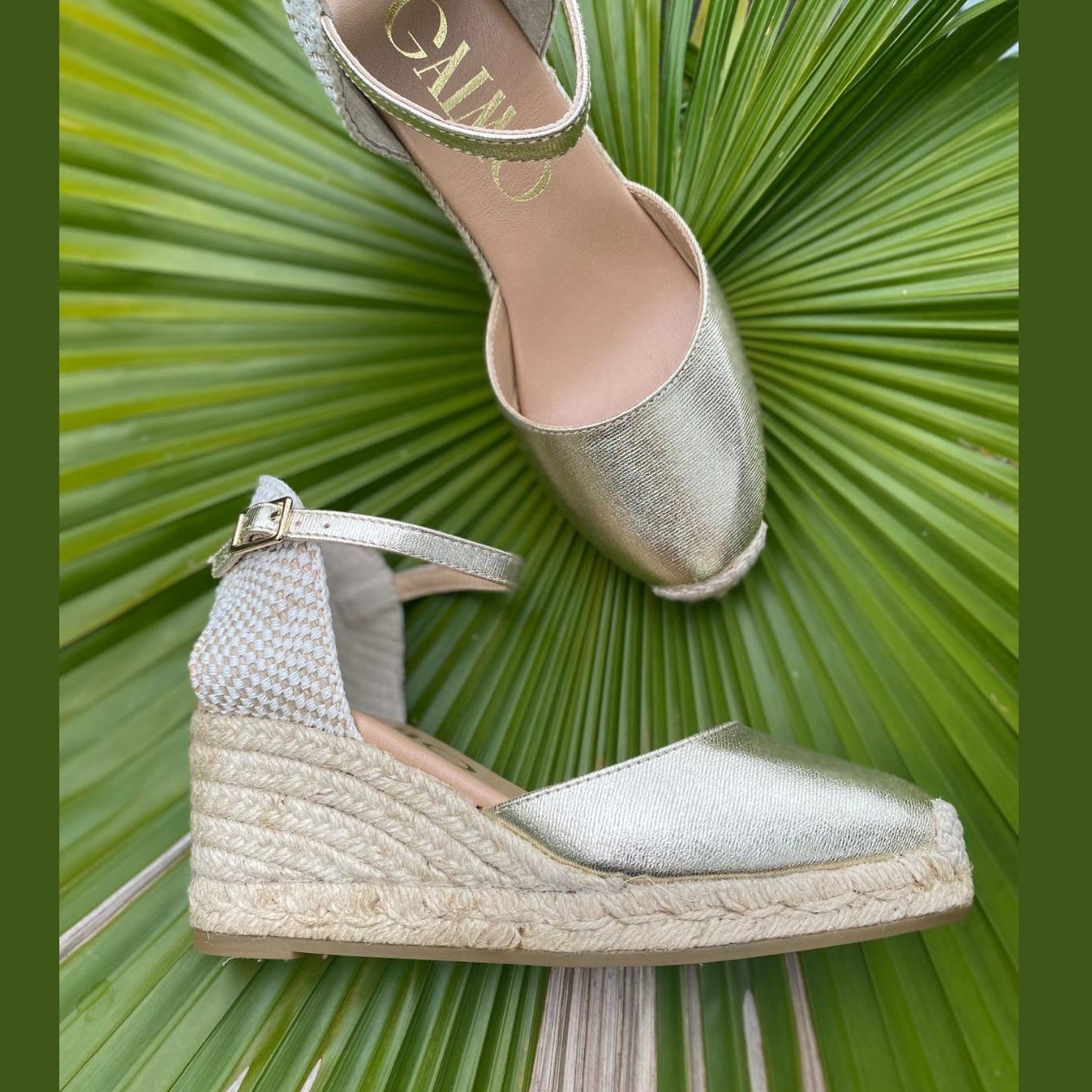 GLOBAL5 Gold espadrilles