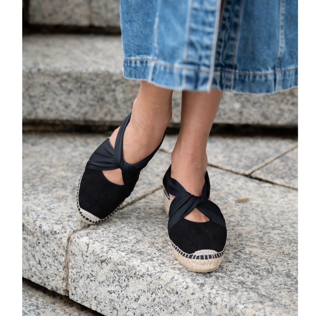 MERRY Black espadrilles