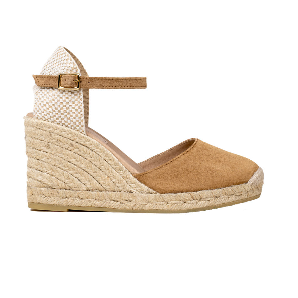 stylish espadrilles wedges in brown suede
